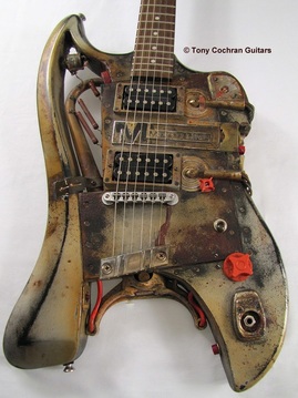 MOD-U-LINE Relic electric guitar full front Picture