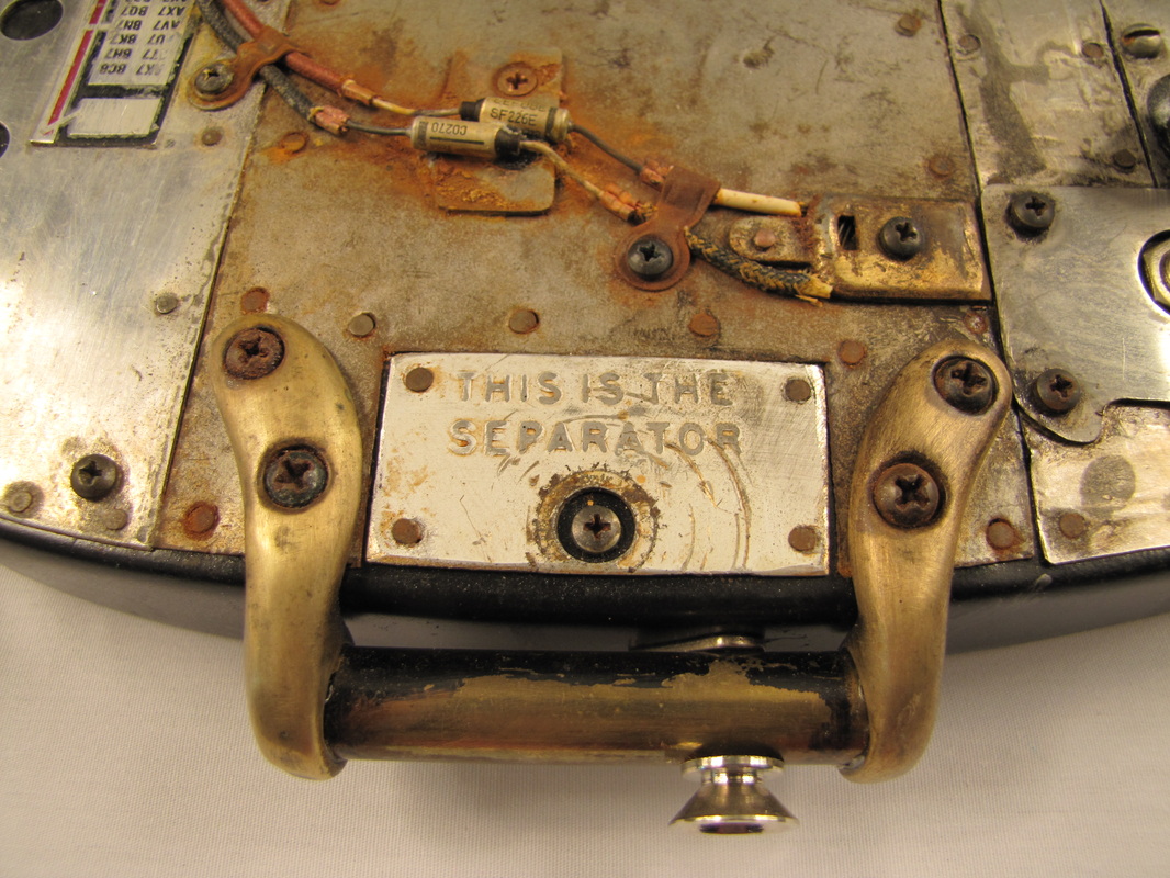 Separatorcaster electric guitar by Tony Cochran detail bottom front Picture