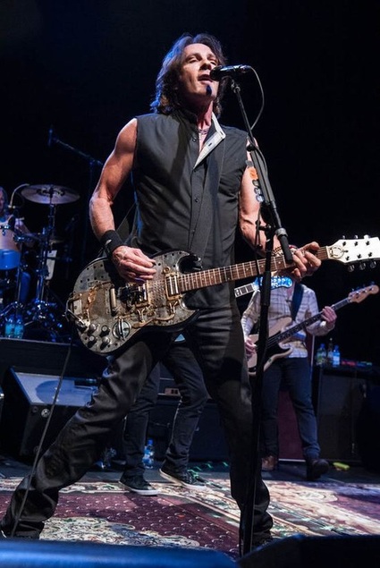 Separatorcaster guitar & Rick Springfield on his Facebook Timeline Picture