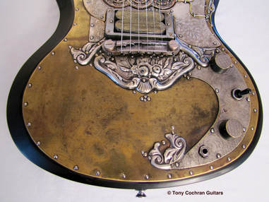 Doubloon guitar #71 bottom front Picture