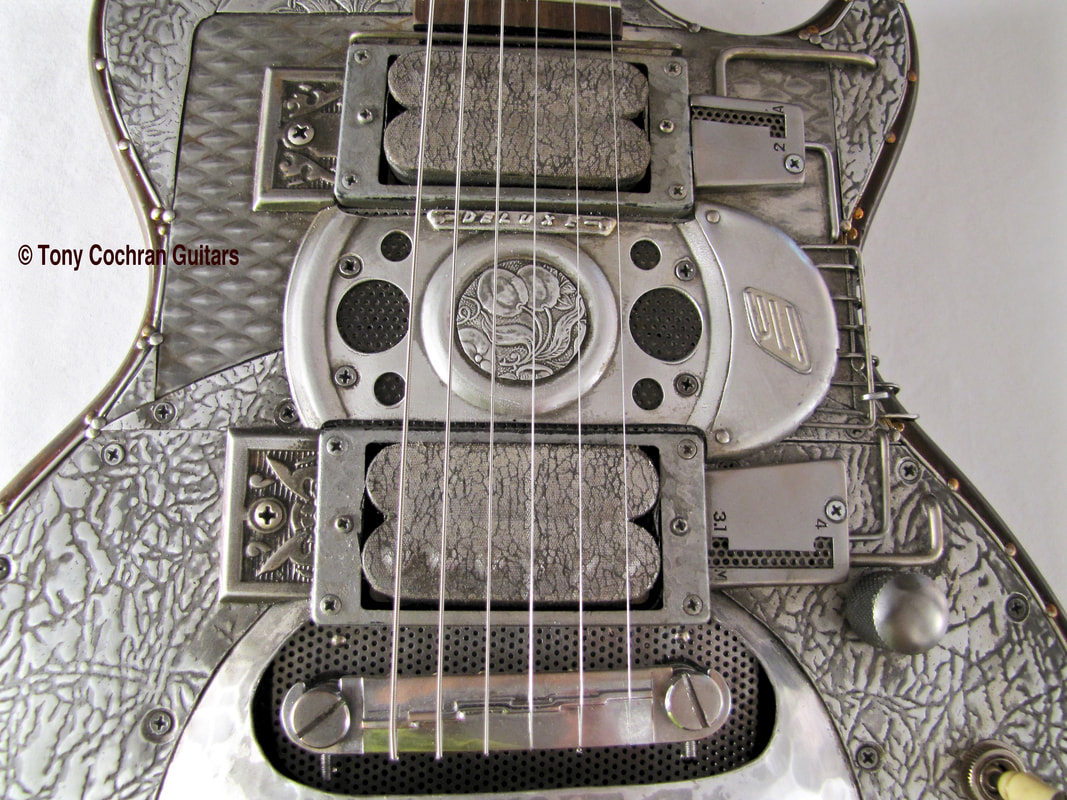 Utiliphone guitar #72 mid bridge front Picture